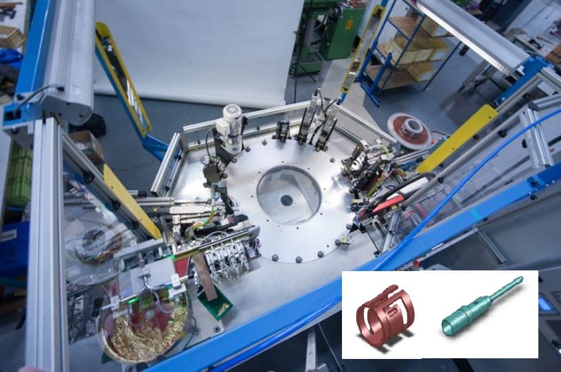 Machine d'assemblage de pins haute cadence
